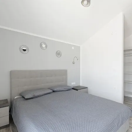 Matthias By Rent Istria וילה *