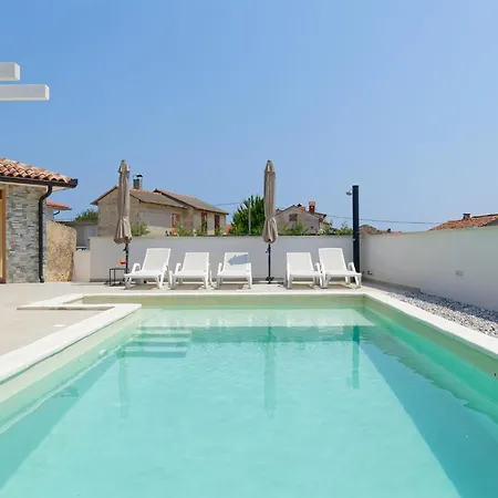 Matthias By Rent Istria *