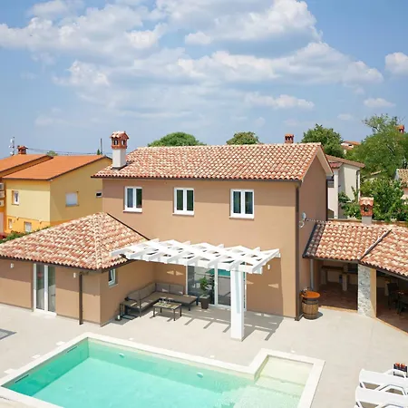 Matthias By Rent Istria Liznjan