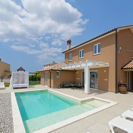 Matthias By Rent Istria