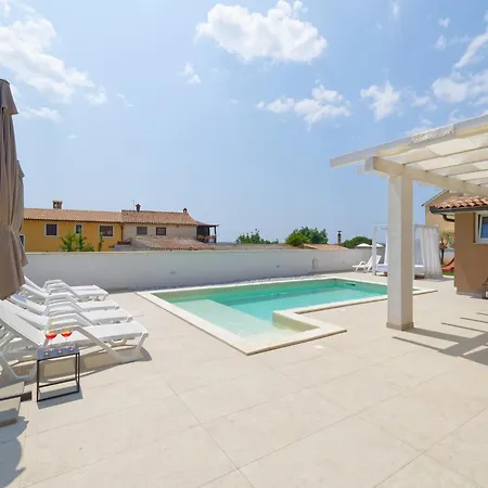 Matthias By Rent Istria Villa