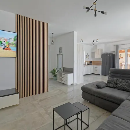 Villa Matthias By Rent Istria *